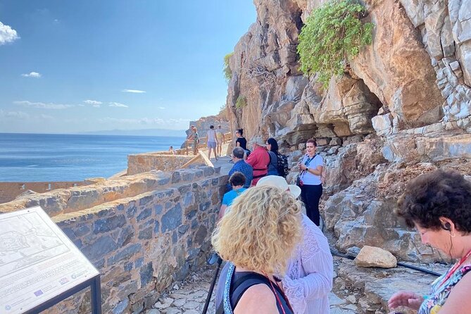 Greece Deluxe Tour, Including Athens, Santorini, Crete - Exploring Santorinis Beauty