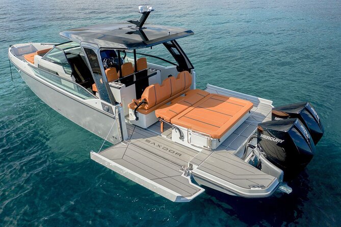 Greece Private Cruise on a Luxurious Saxdor 320 - Overview of the Luxurious Saxdor 320