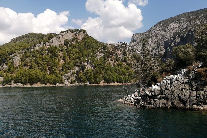 Green Canyon: 5 Hours Boat Trip with Lunch and Soft Drinks - FAQ