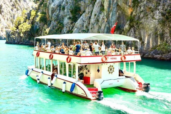 Green Canyon From Side With Lunch And Soft Drinks - Lunch Experience