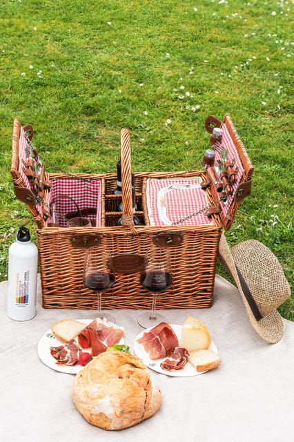 Green Tour on Electric Van and Picnic With Organic Products - Electric Van Experience