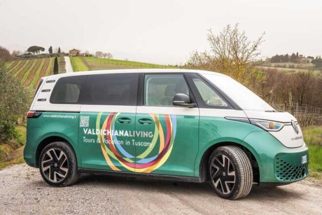 Green Tour: Organic Food & Wine in Tuscany - Transportation Services