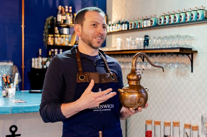 Greenwich Gin tasting and masterclass experience in London - First, the story behind London gin