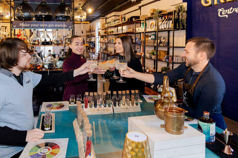Greenwich Gin tasting and masterclass experience in London - Getting to the tasting rooms in Greenwich