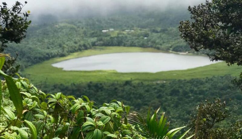 Grenada: Annandale Waterfall, Grand Etang, Grand Anse beach - Good To Know
