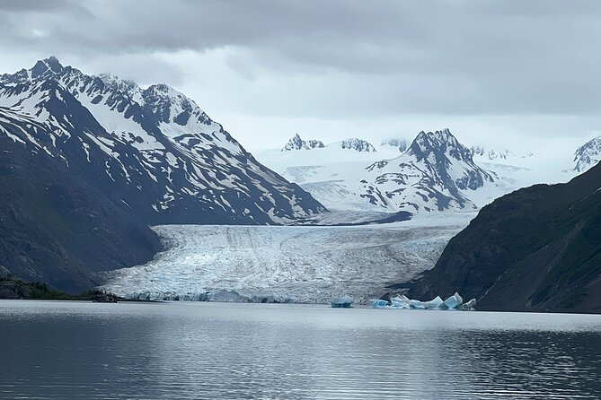 Grewingk Glacier Hike in Kachemak Bay - Activity Overview