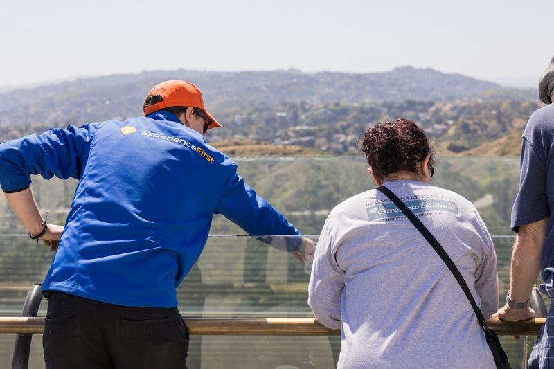 Griffith Observatory Insider Tour - Why a Guide Changes the Observatory Visit