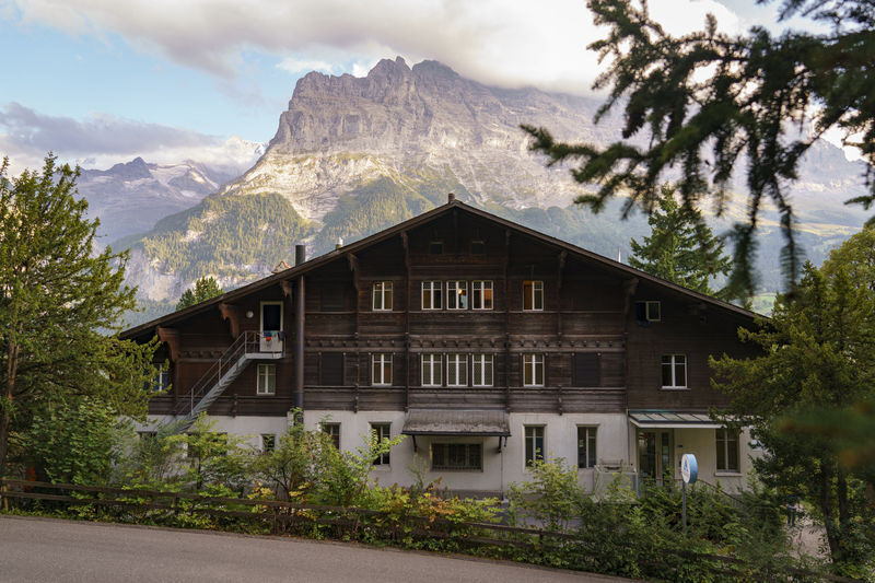 Grindelwald, Lauterbrunnen and Interlaken Day Tour with Transport - Grindelwald: the longest stop, and your best chance to go higher