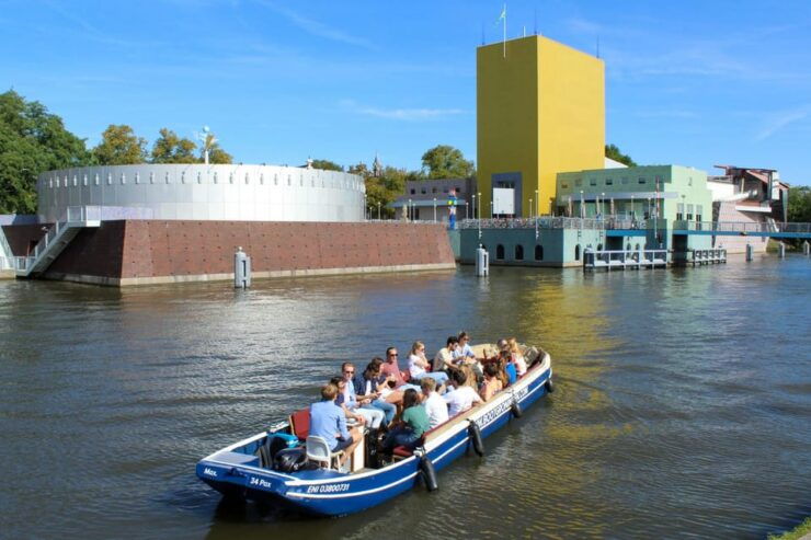 Groningen: Evening Cheese and Wine Cruise - Good To Know