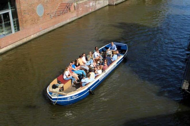 Groningen: Private City Cruise With Open Bar - Highlights of the Cruise Route