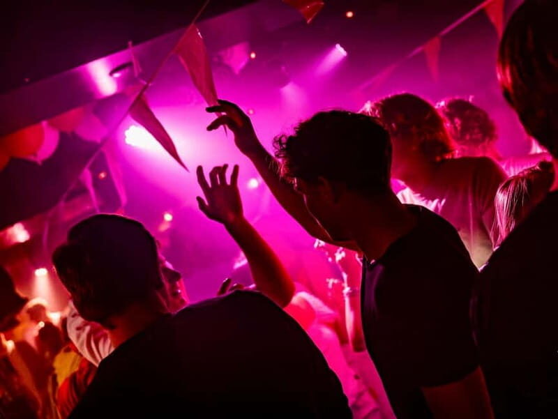 Groningen: Pub Crawl with Pub Quiz, Free Shots and Games - The Itinerary