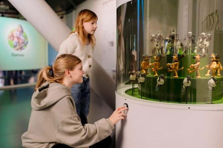 Groningen: Storyworld Museum at Forum Groningen - A Closer Look at the Itinerary