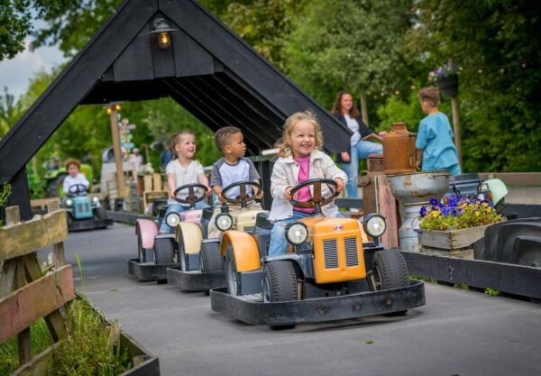 Groot-Ammers: Adventure Farm Molenwaard Entry Ticket - Accessibility and Planning Considerations