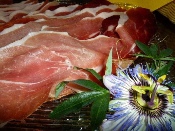 Grosseto: Cellar Tour and Maremma Dinner With Wine Tasting - Exploring the Historic Winery