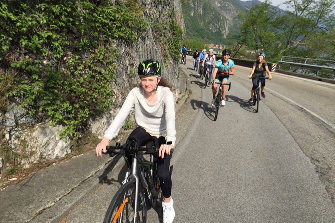 Group Bike Tour: Onno & Ghisallino (E-Bikes and Road Bikes) - Common Questions