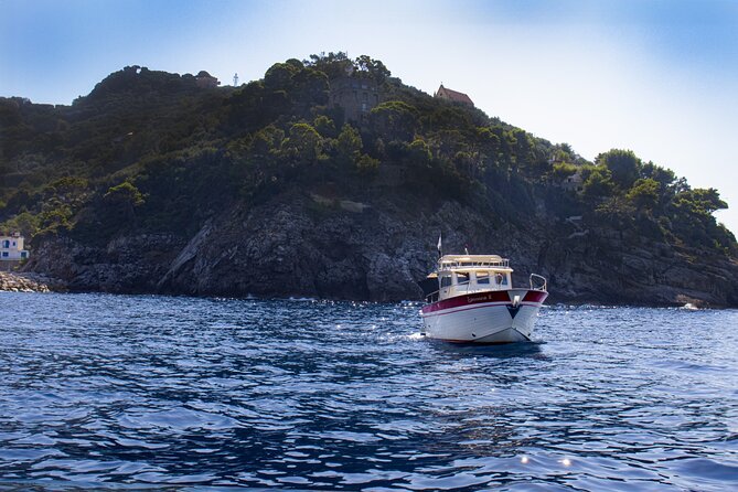 Group Boat Tour to Capri With Cave Visit and Bathing Stop - Start Time and Itinerary