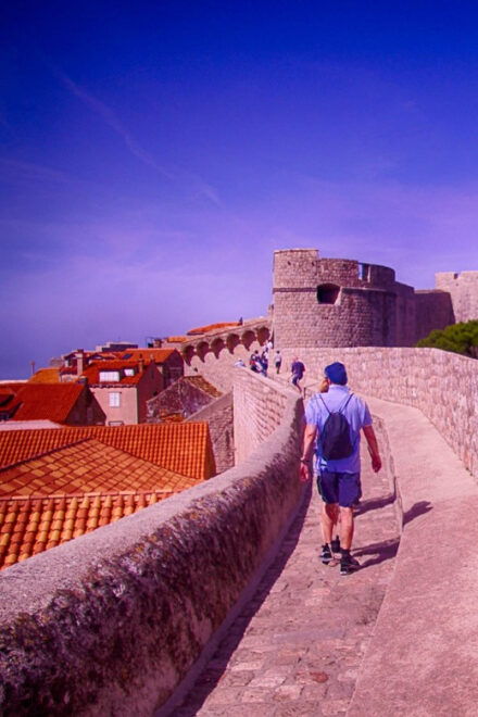 Group City Walls Walking Tour With Dubrovnik Pass Included - Guided Tour Experience