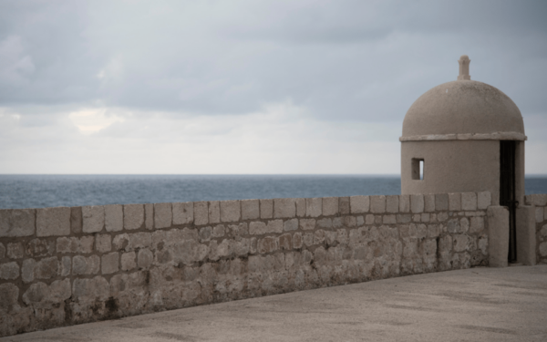Group City Walls Walking Tour With Dubrovnik Pass Included - Booking and Payment Options