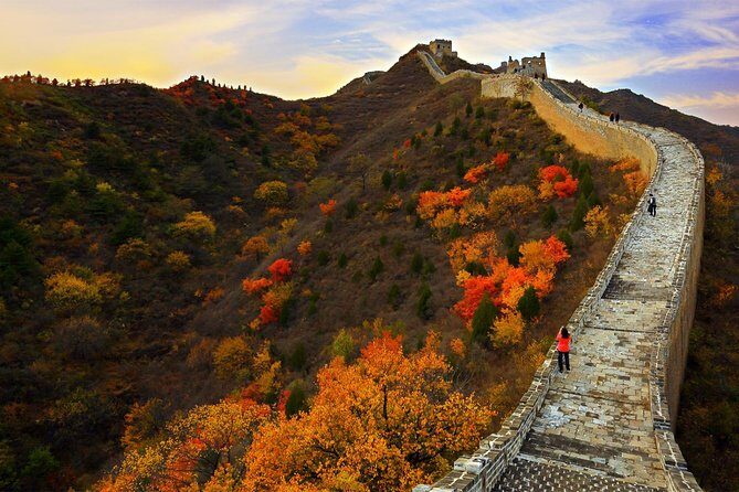 Group Coach Day Tour to Gubei Water Town and Simatai Great Wall - An In-Depth Look at This Beijing Day Trip