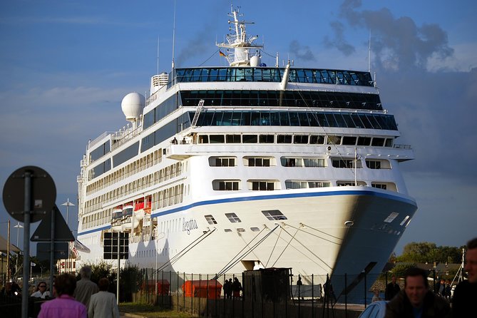 Group Driving Tour 1 to 6 People. Berlin Shore Excursion Incl Pick-Up at Port - Traveler Reviews