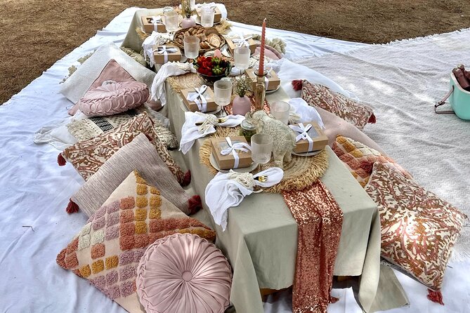 Group / Hen Party Picnic - Decorations and Theme Suggestions