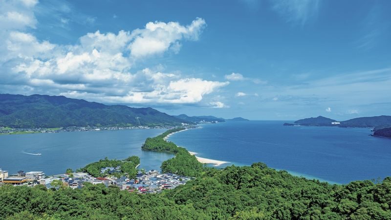 Group of 1 Possible: One-Day Tour to Japan Seas Kyoto Amanohashidate, Ine Boathouse, and Miyama Thatched Village | Superb View Amanohashidate, 100-Year Boathouse Scenery, Miyama Town Thatched Roof Panorama | Limited to Round Trip from Osaka - Who should book this day trip?