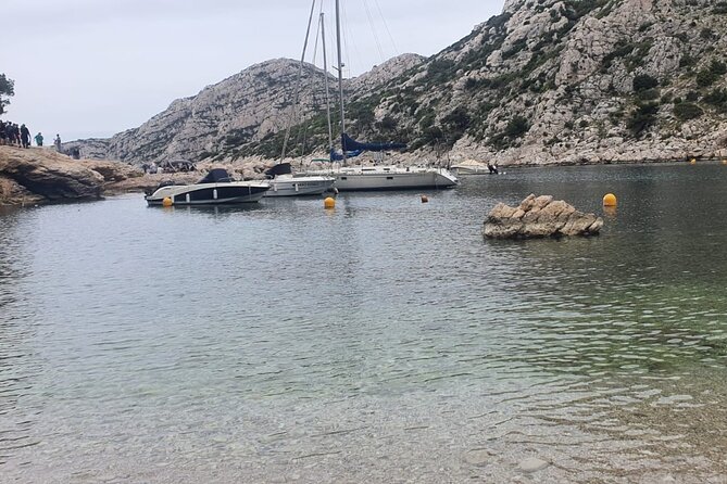 Group of 10 Boat Cruise on Marine Park of the Blue Coast & Island - Inclusions