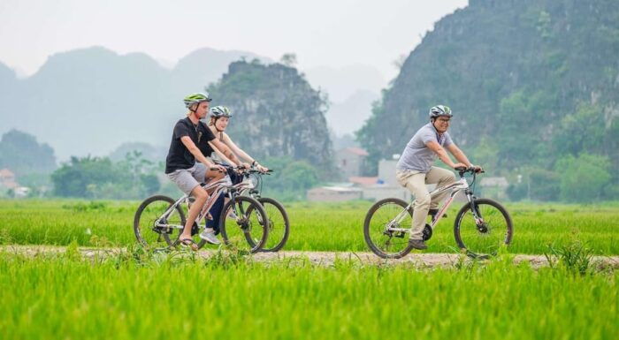 Group or Private Tour Hoa Lu Trang an Mua Cave W Boat - Customer Feedback and Ratings
