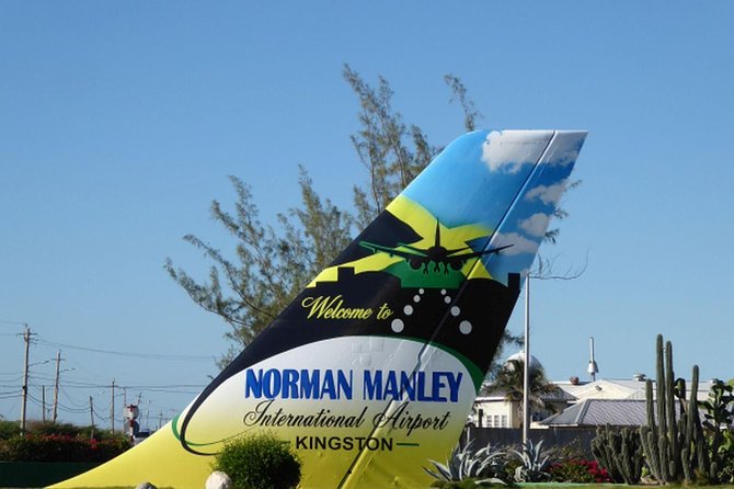 Group Private Kingston Airport Transfers (10 - 15 Persons) - Pricing and Booking Process