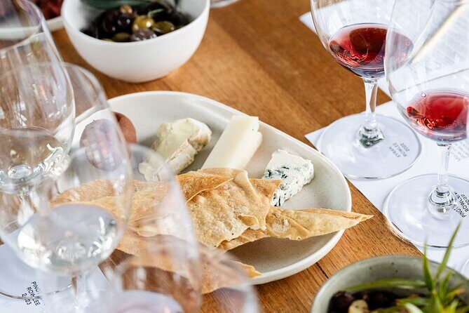 Group Tasting Experience - Authentic Experiences in a Beautiful Setting