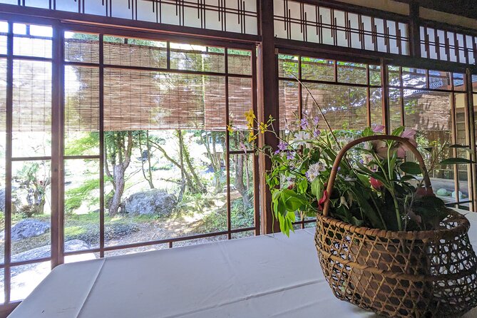 Group Tea Ceremony in a Japanese Painters Garden in Kyoto - Experience the Group Tea Ceremony