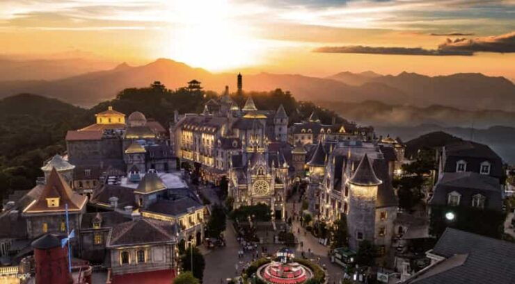 Group Tour: Ba Na Hills & Golden Bridge - Location and Significance