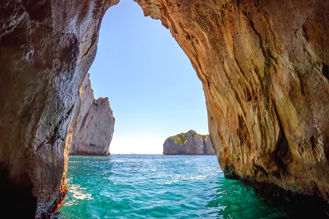 Group Tour: Capri & Grotto Blu Experience - What to Expect