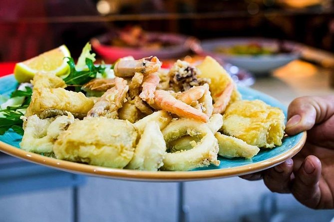 Group Tour for Wine & Food Tasting at the Cantina Del Vesuvio. - Itinerary Details