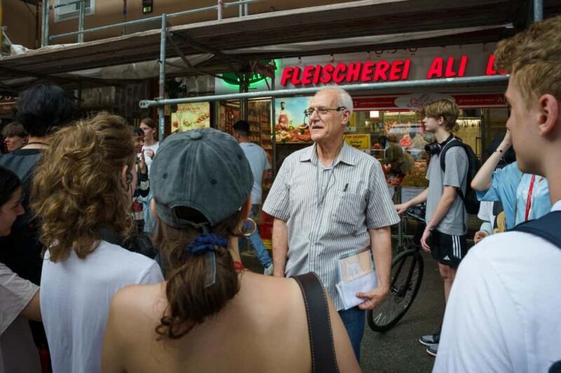Group tour: From Al-Nasr in Damascus to Sonnenallee - A Personal Look at the Experience