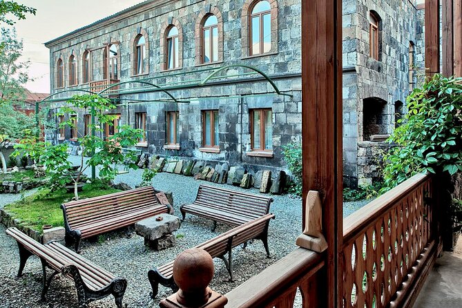 Group Tour: Gyumri (Urban Life Museum, Black Fortress, Old Town), Harichavank - Reviews