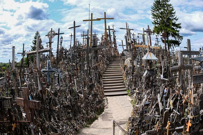 Group Tour: Hill of Crosses, Rundale Palace & Bauska Castle - Price and Booking