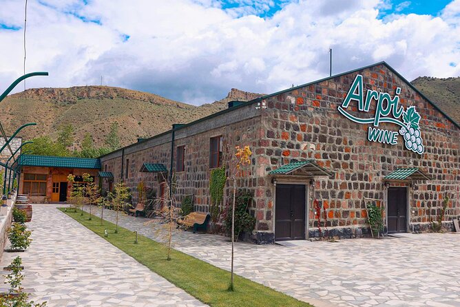 Group Tour: Lake Sevan, Hayravank, Noratus, Jermuk, Winery - Reviews
