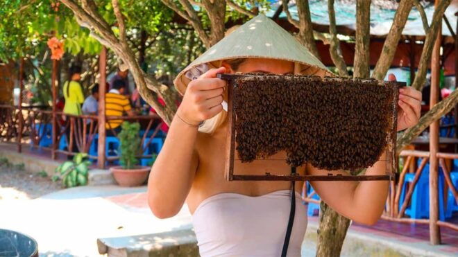Group Tour: Mekong Delta Full Day - Experience Unique Activities