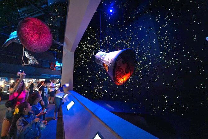 Group Tour - NASA Space Center Guided By A Real Rocket Scientist - Discover the Ultimate Space Experience: NASA Space Center Guided Tour with a Rocket Scientist