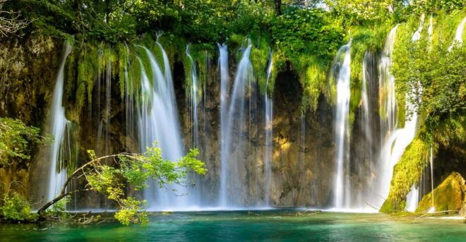 Group Tour to Plitvice Lakes From Split - Meeting Point Details