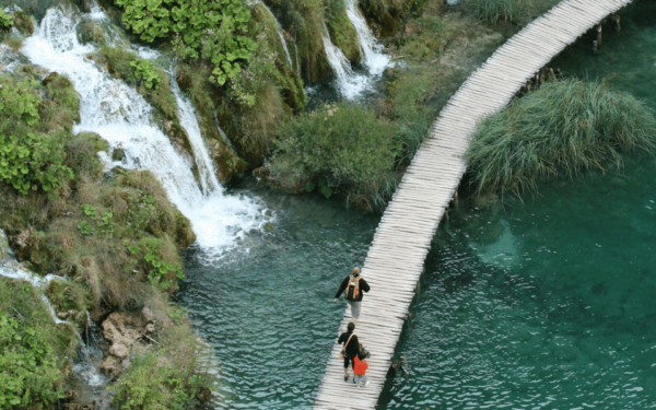 Group Tour to Plitvice Lakes From Split - Booking and Cancellation Policy