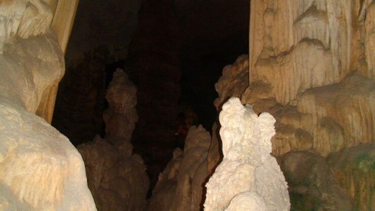 Grutas De García: Cave Exploration and Cultural Tour - Exploration Experience