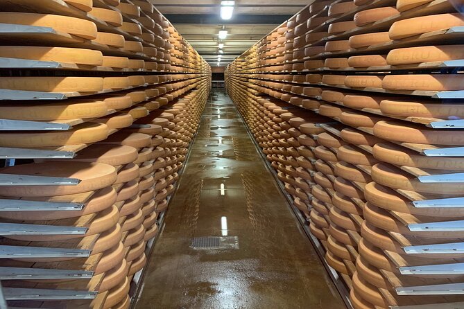 Gruyères Castle, Cheese, and Chocolate Private Tour From Bern - The Sum Up