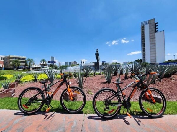 Guadalajara: Bicycle Rental per Day. - Deposit Requirements