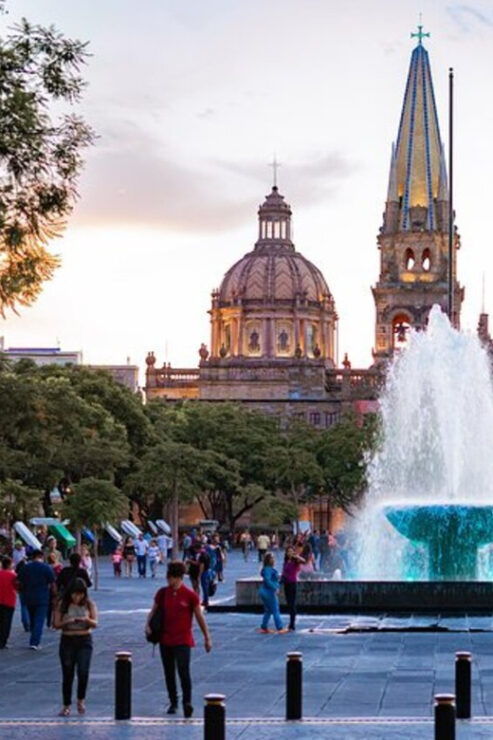 Guadalajara Christmas Spirit Walking Tour - Good To Know