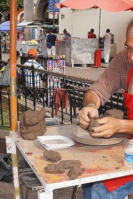 Guadalajara: Jalisco Handicraft Towns Tour - Exploring Tlaquepaque