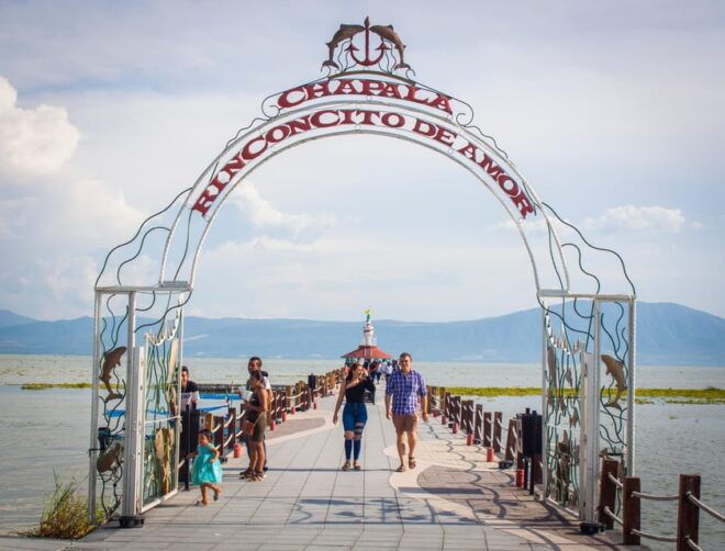 Guadalajara: Lake Chapala and Ajijic Day Trip With Boat Trip - Customer Experiences