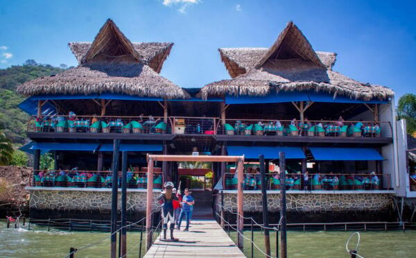 Guadalajara: Lake Chapala and Ajijic Day Trip With Boat Trip - Included in the Tour