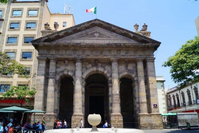 Guadalajara: Mexican Muralism Cultural Excursion - Fusion of History, Politics, and Artistry